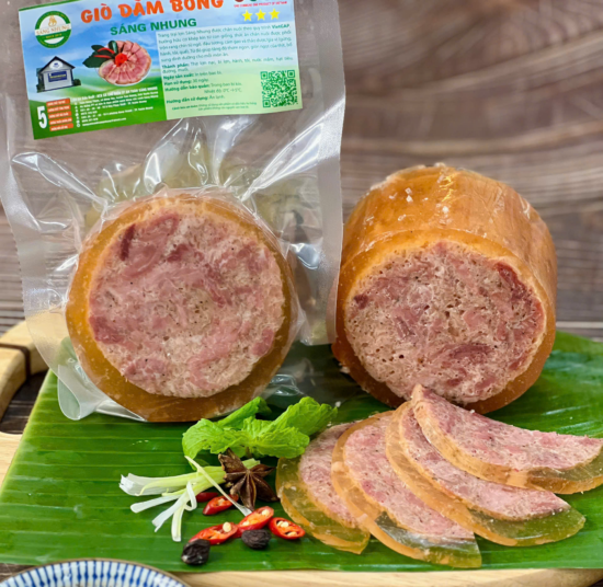 Giò dăm bông Sáng Nhung OCOP 3 sao